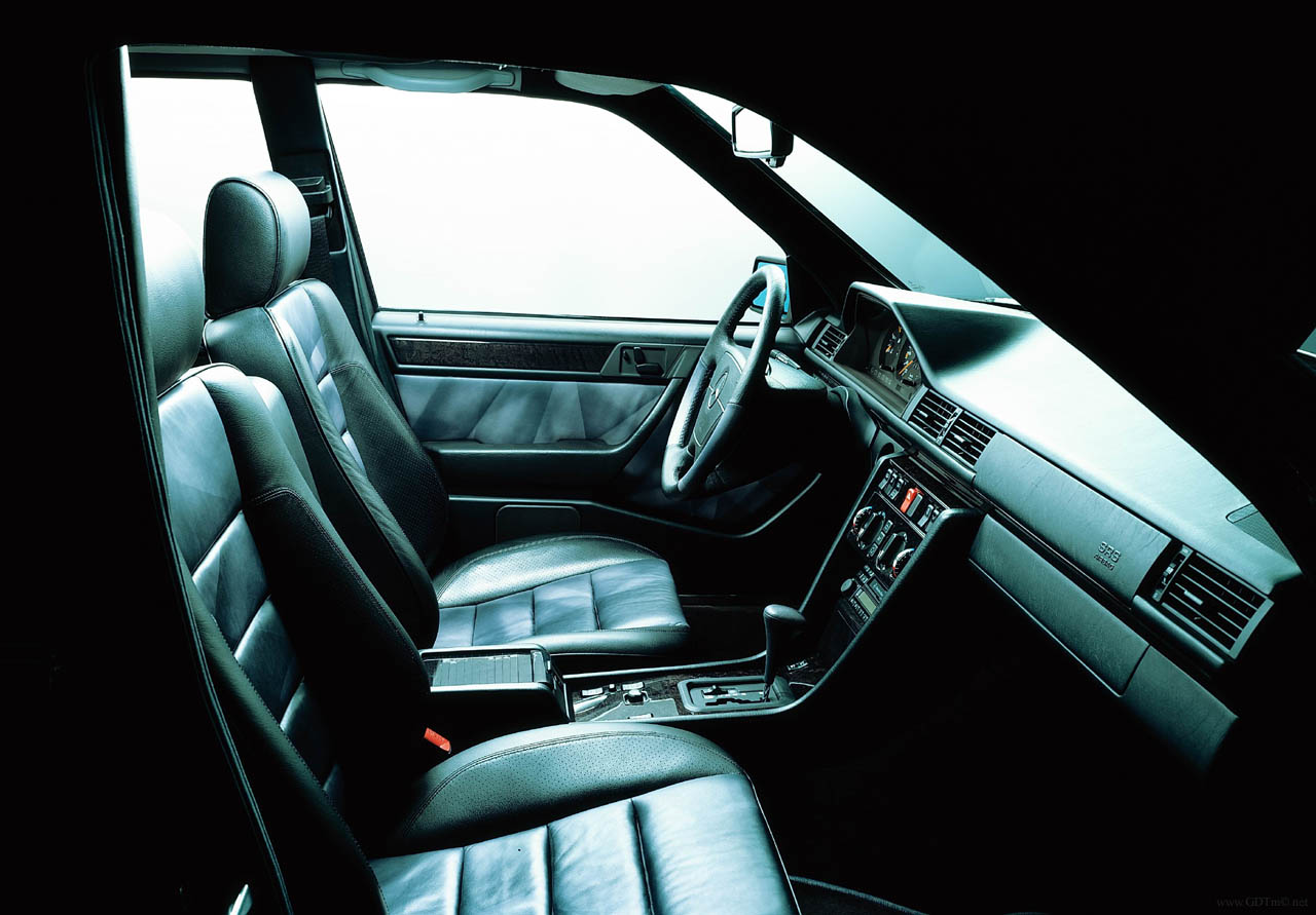 W124 E500 Limited Interior